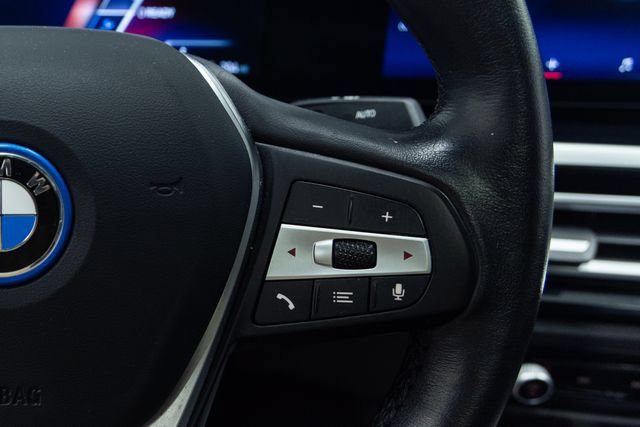 Used 2024 BMW i4 eDrive35 w/ Premium Package RWD image 16