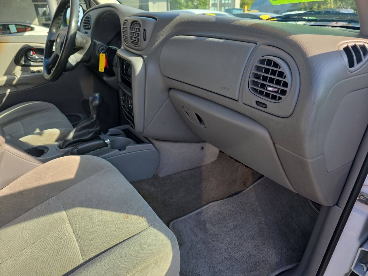 Used 2005 Chevrolet TrailBlazer EXT 4WD w/ LS Preferred Equipment Group image 27