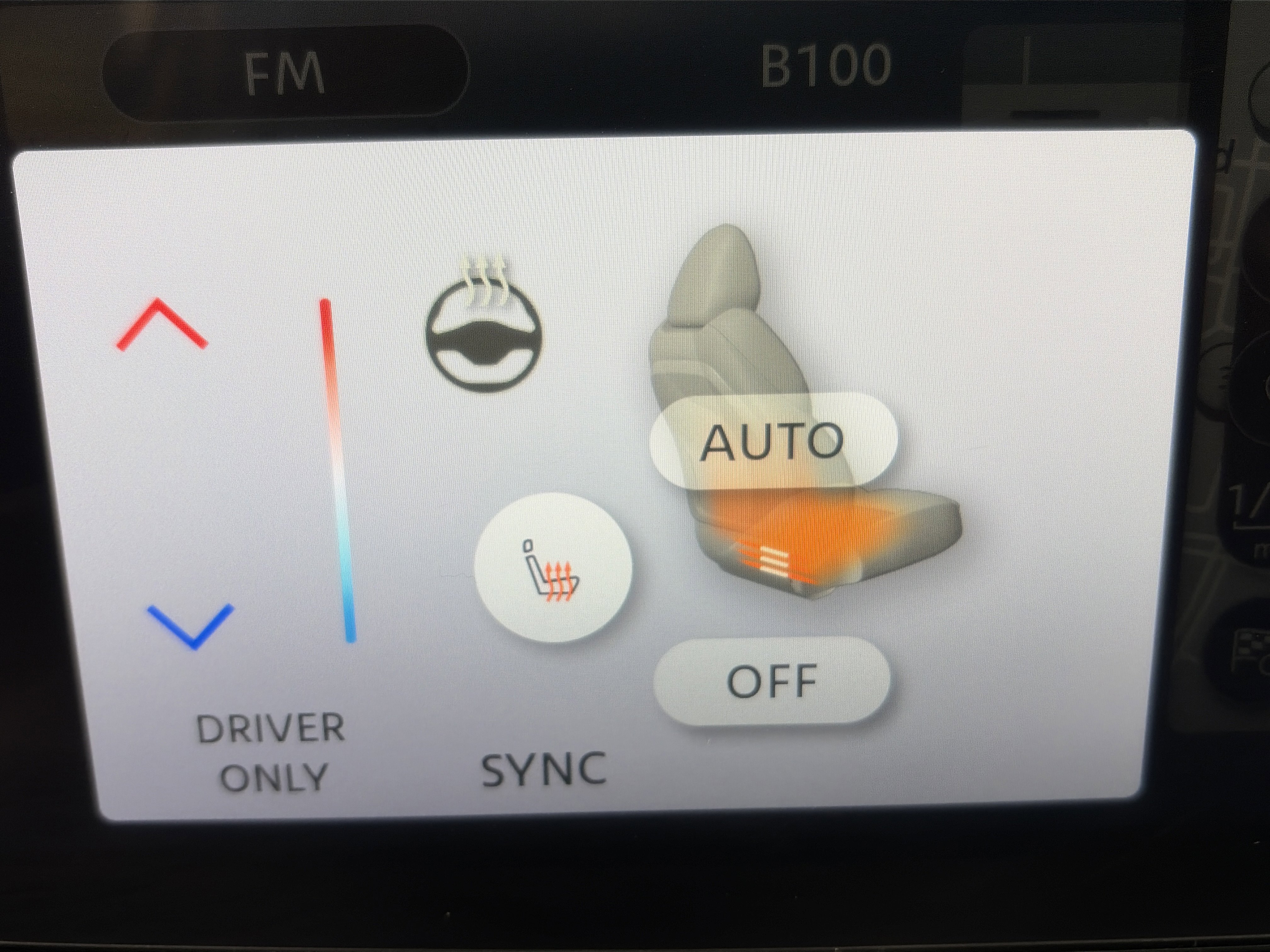 Used 2023 Nissan Ariya AWD image 23