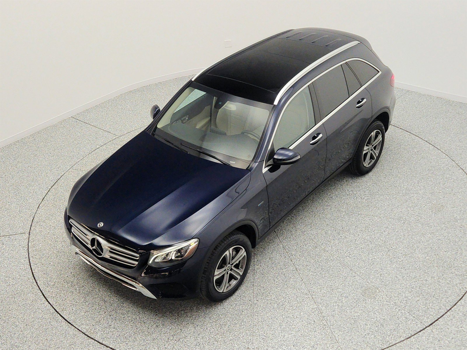 Used 2019 Mercedes-Benz GLC 350e 4MATIC image 23