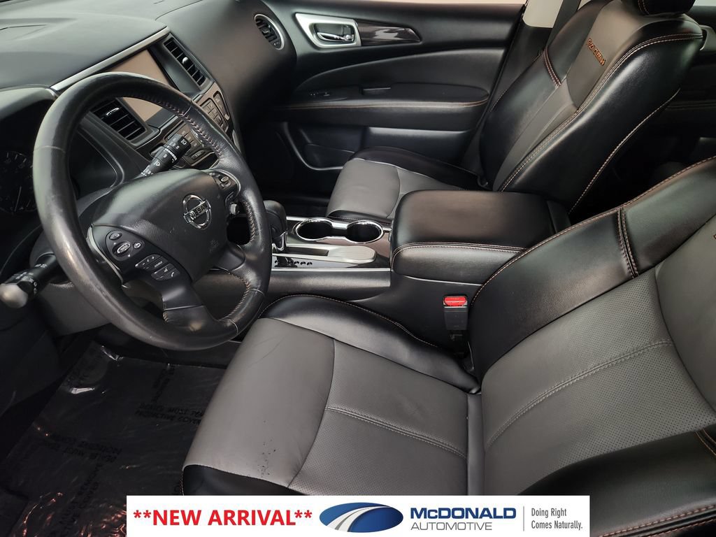 Used 2019 Nissan Pathfinder SL w/ Rock Creek Edition FWD image 12