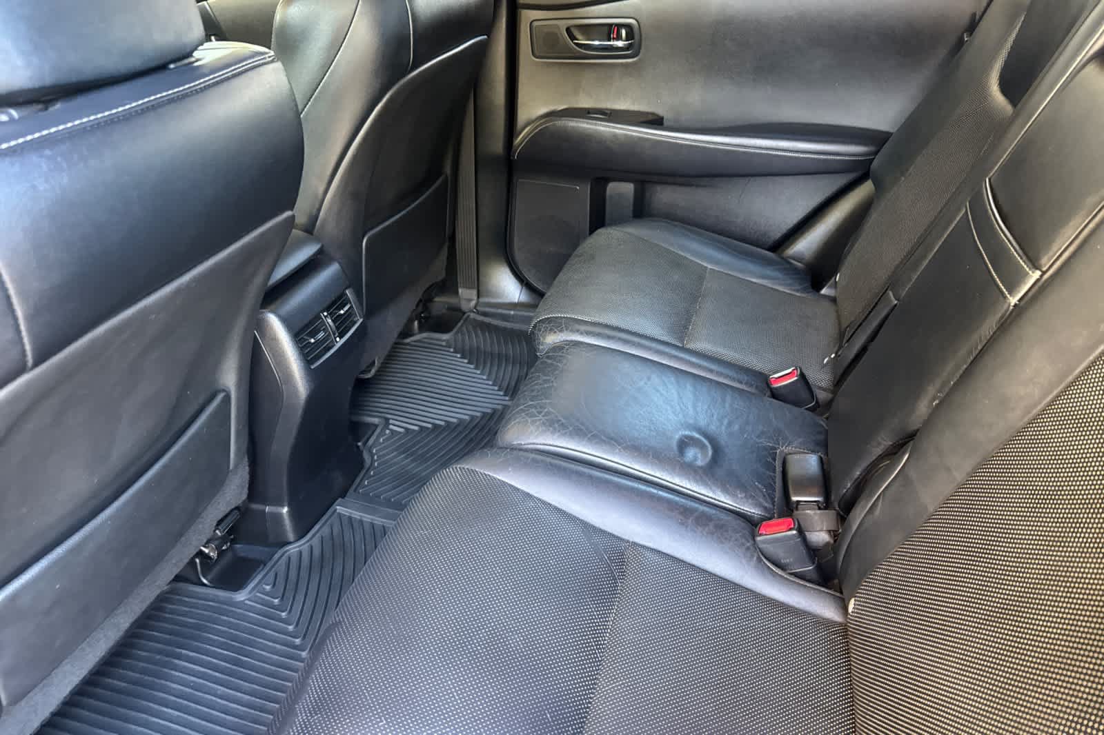 Used 2013 Lexus RX 350 F Sport w/ Navigation Pkg AWD/4WD image 4