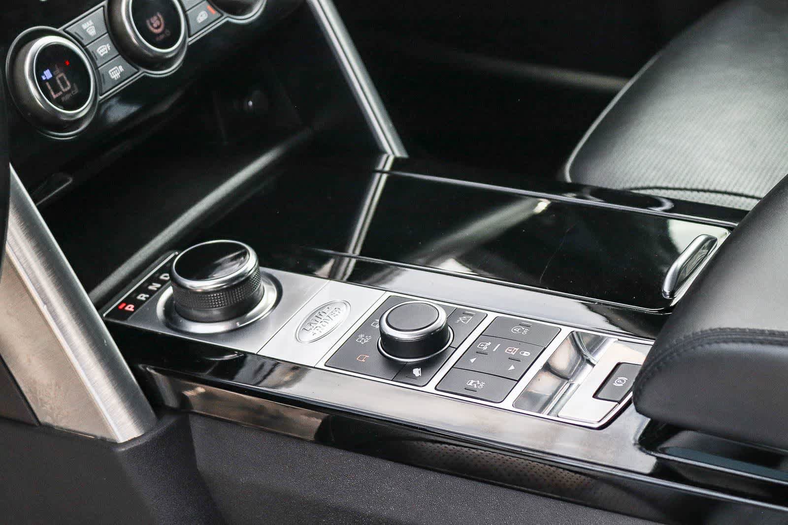 Used 2020 Land Rover Discovery HSE Luxury AWD/4WD image 19