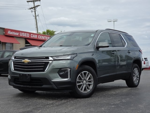 Used 2022 Chevrolet Traverse LT AWD/4WD image 2