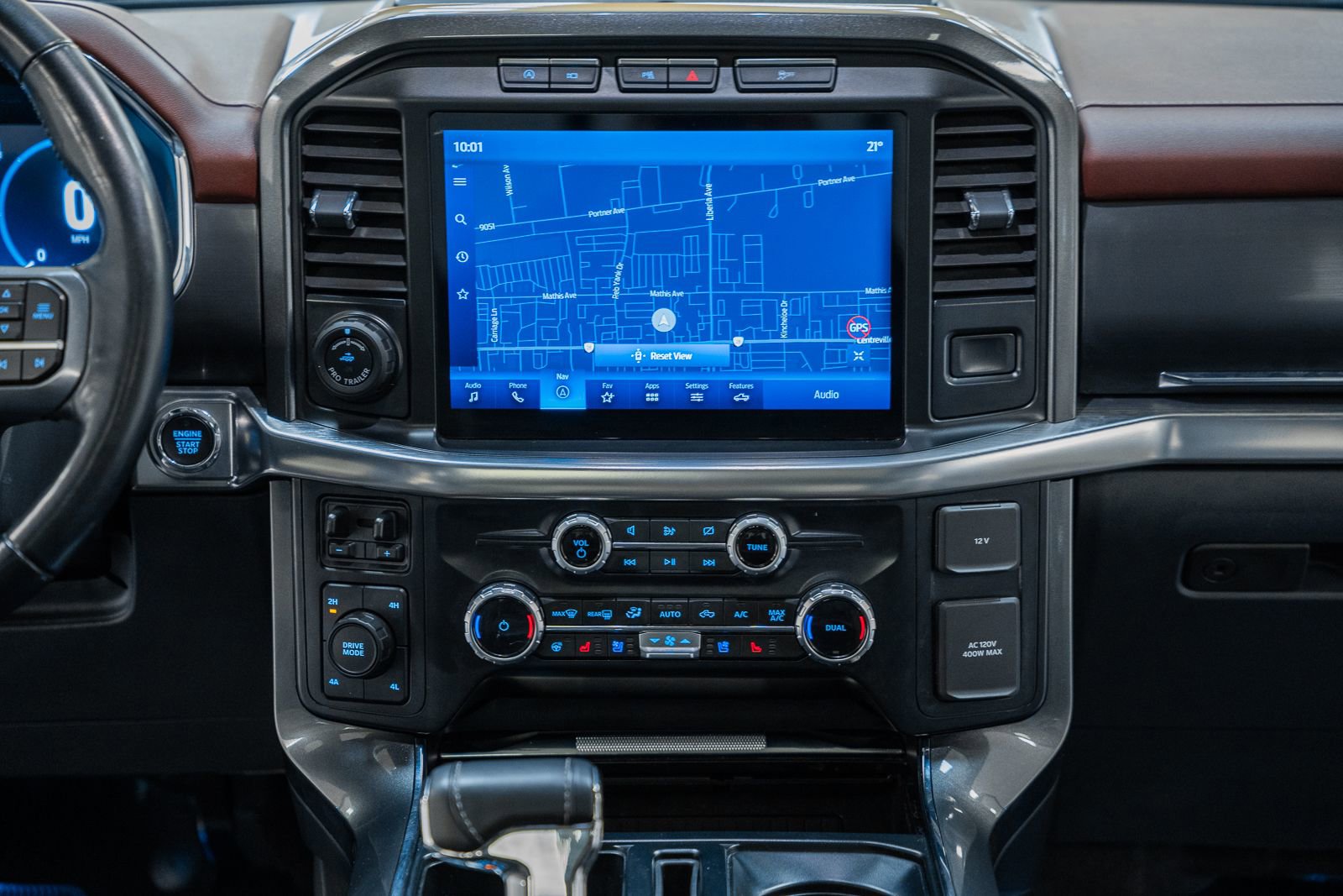 Certified 2023 Ford F150 Lariat w/ Equipment Group 502A High image 28