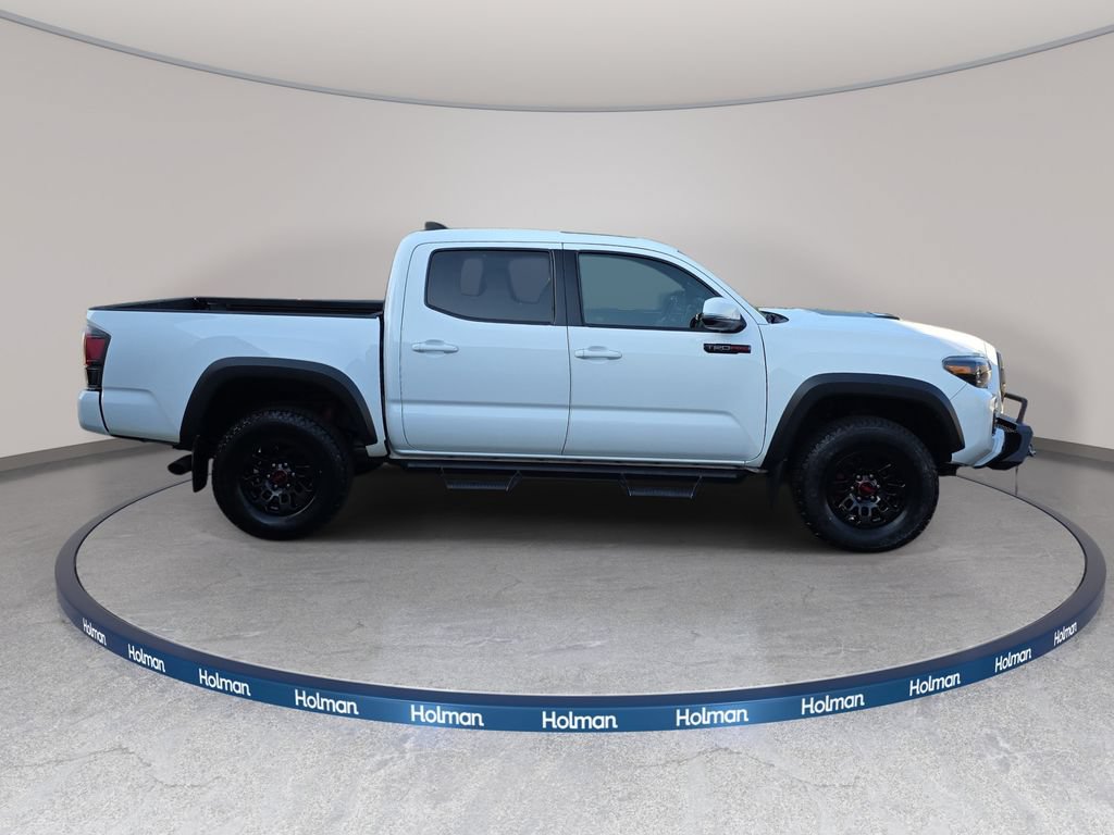 Used 2019 Toyota Tacoma TRD Pro AWD/4WD image 5
