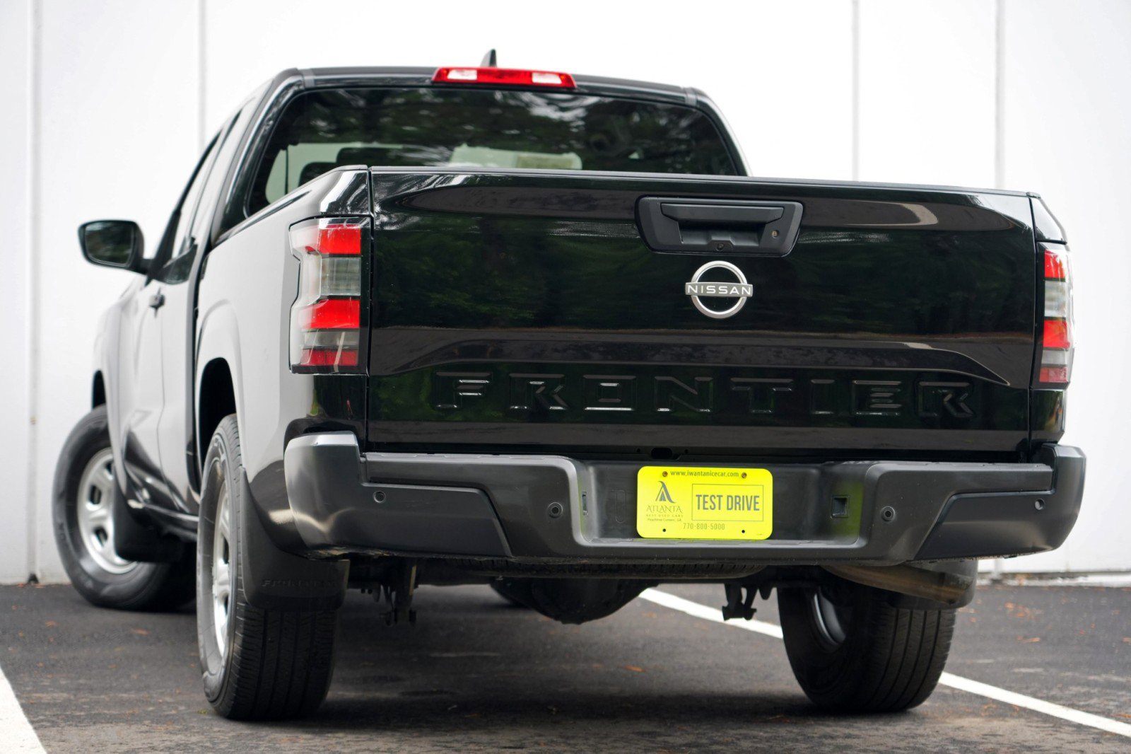 Used 2023 Nissan Frontier S w/ Technology Package RWD image 5