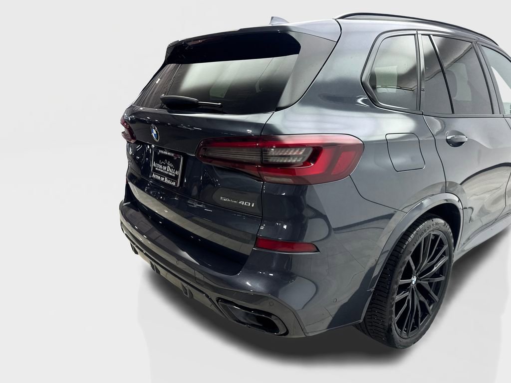 Used 2022 BMW X5 sDrive40i w/ M Sport Package image 18