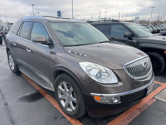 Used 2010 Buick Enclave CXL image 6