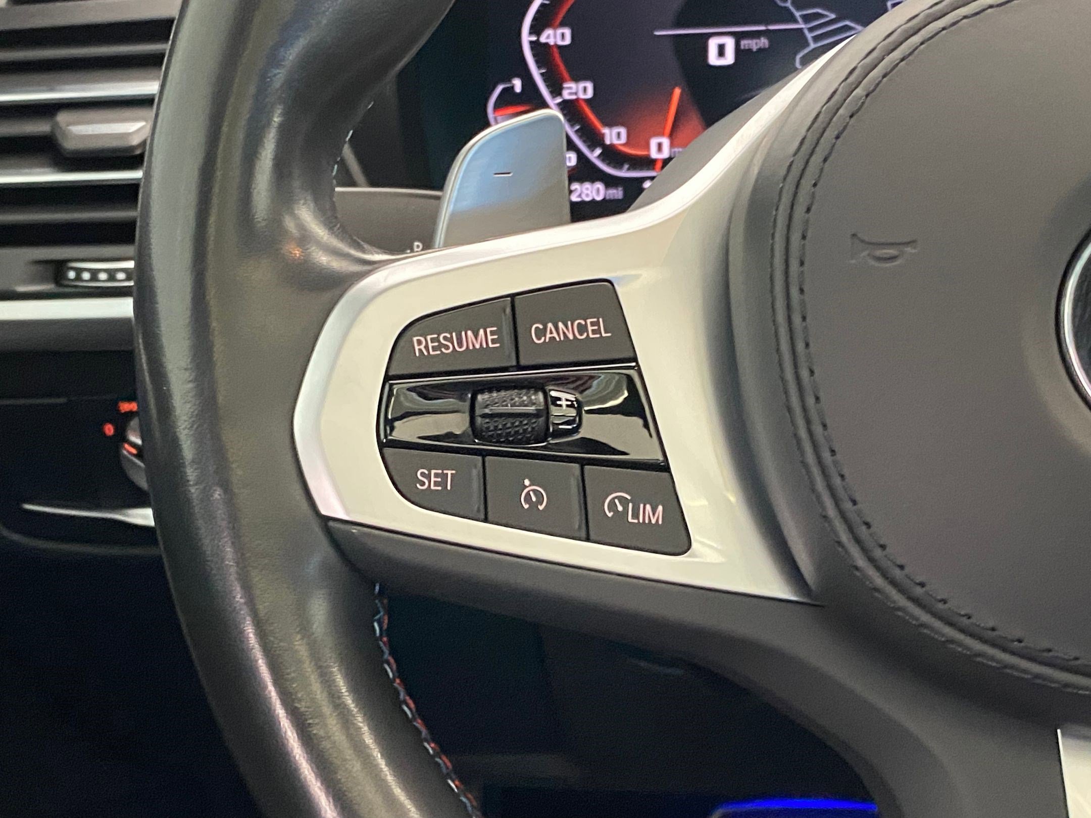 Certified 2023 BMW X4 M40i w/ Premium Package image 17