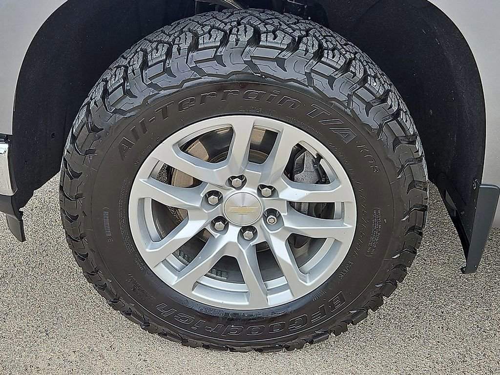 Used 2019 Chevrolet Silverado 1500 LT w/ Texas Edition image 13