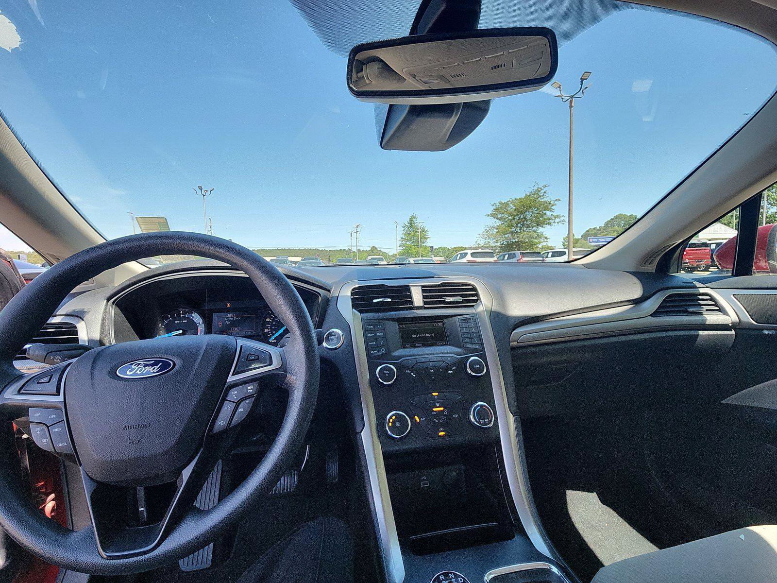 Used 2019 Ford Fusion S FWD image 16