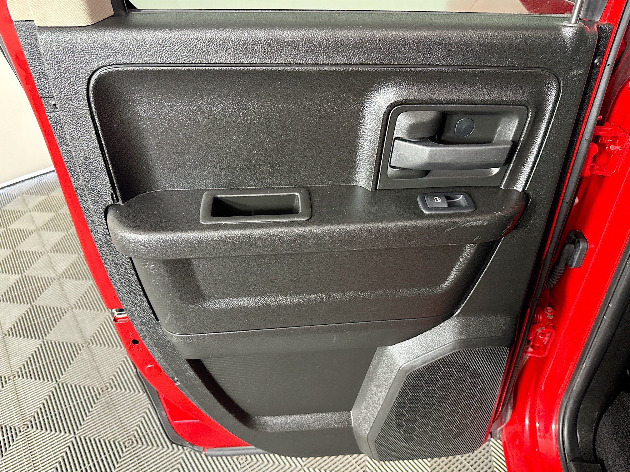 Used 2019 RAM 1500 Express AWD/4WD image 23