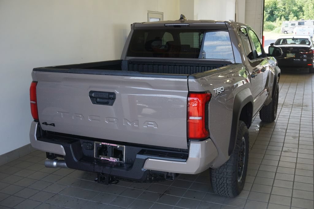 New 2026 Toyota Tacoma TRD Off-Road AWD/4WD image 16