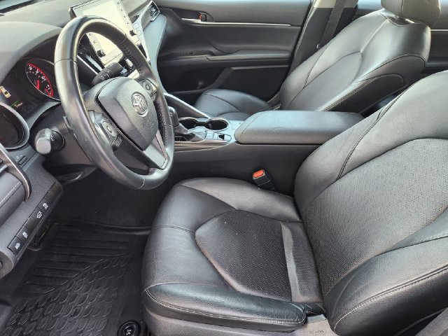 Used 2024 Toyota Camry XSE FWD image 10