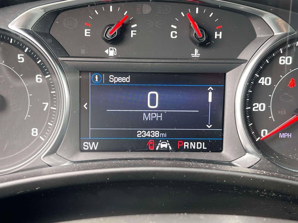 Used 2022 Chevrolet Equinox RS w/ LPO, Floor Liner Package AWD/4WD image 25