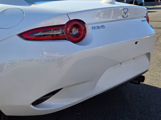 Used 2025 MAZDA MX-5 Miata RF Grand Touring w/ Weather Package image 11