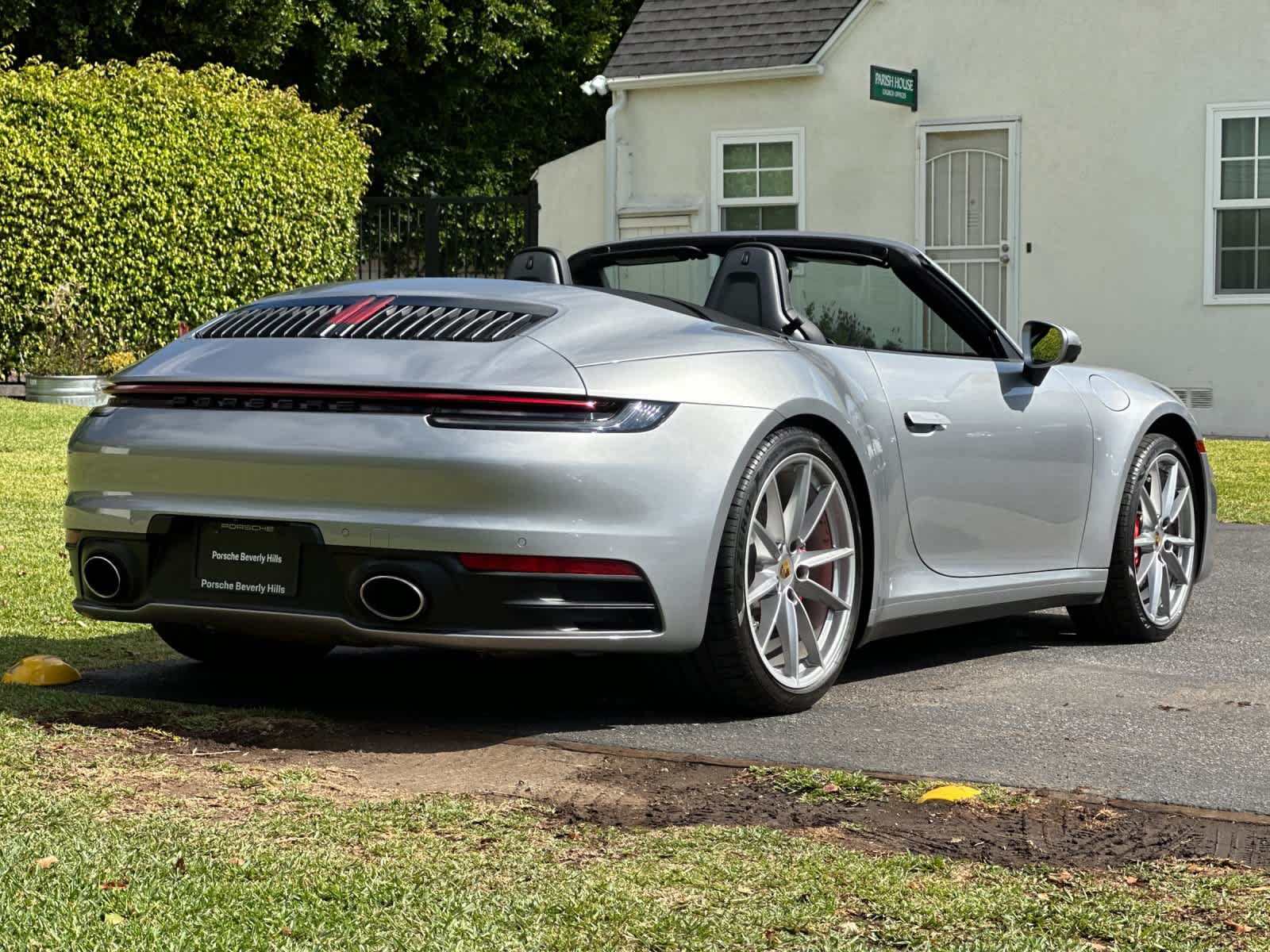 Certified 2020 Porsche 911 Carrera 4S AWD/4WD image 8
