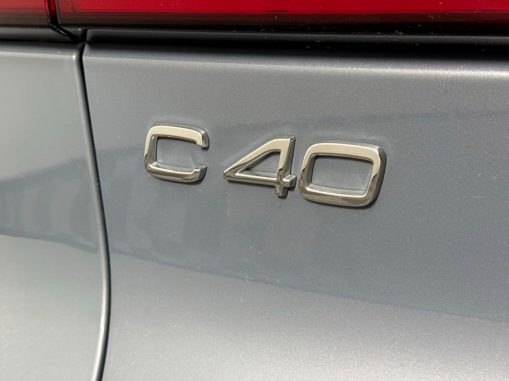Used 2022 Volvo C40 P8 Recharge Ultimate AWD/4WD image 6