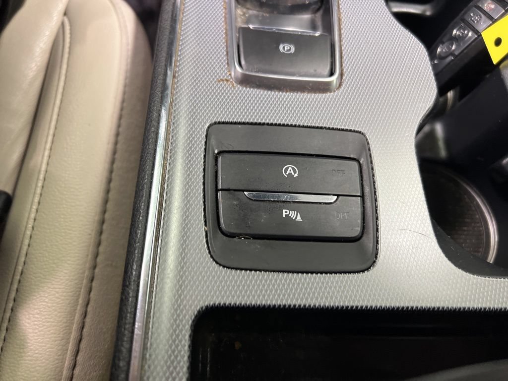 Used 2021 Ford Edge Titanium w/ Cargo Accessory Package FWD image 29
