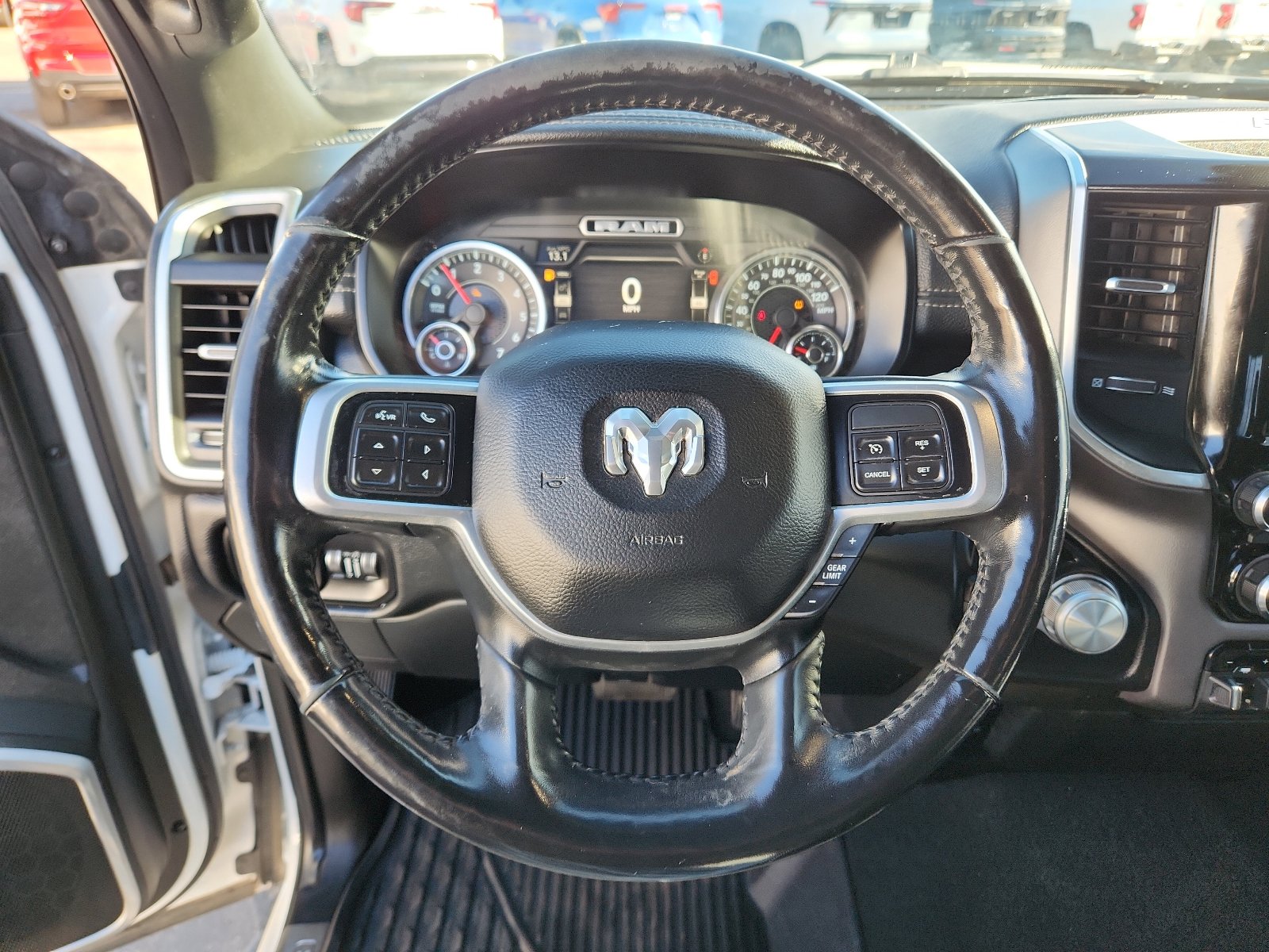 Used 2020 RAM 2500 Laramie w/ Night Edition image 17