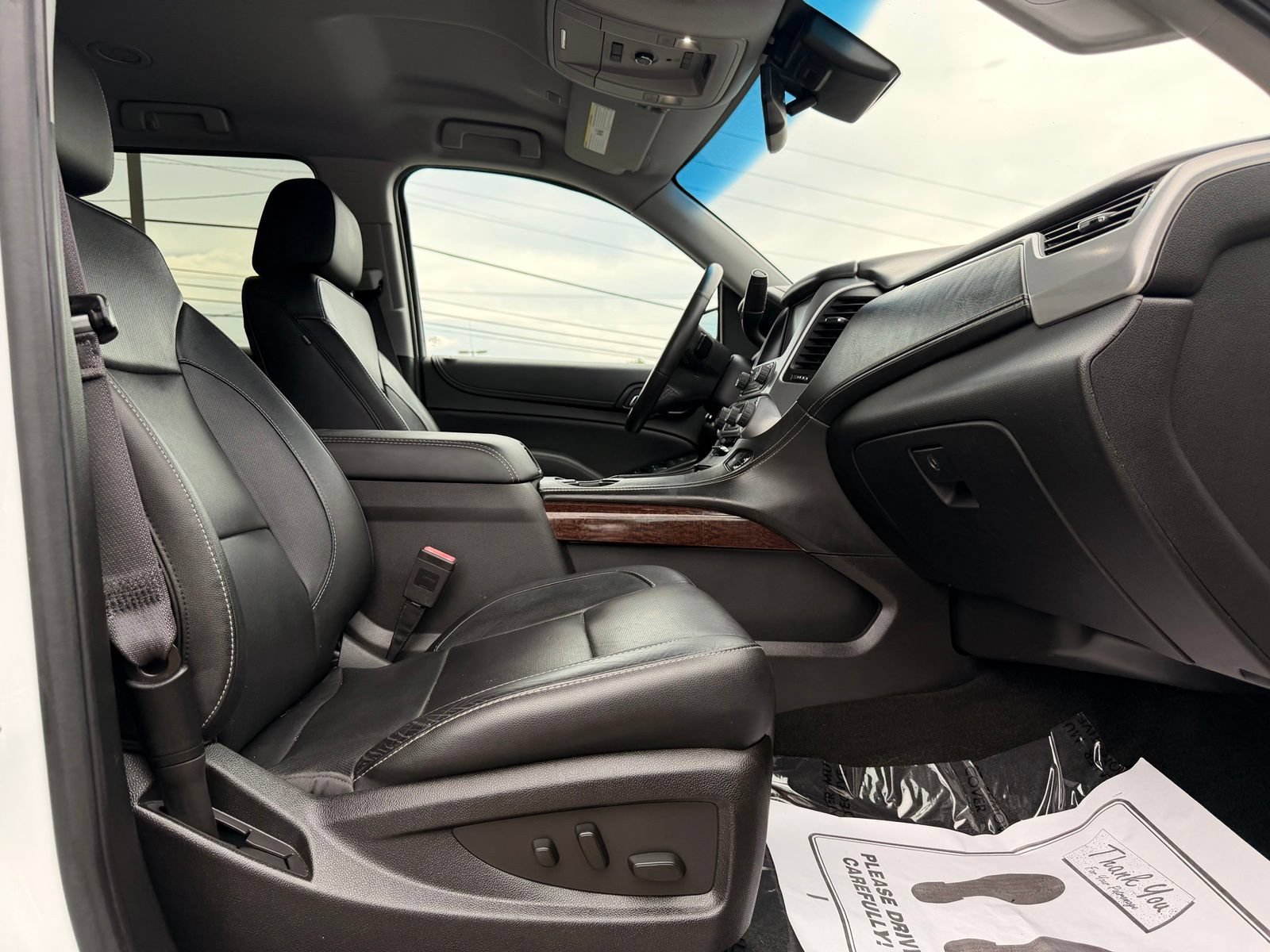 Used 2017 GMC Yukon XL SLT AWD/4WD image 36