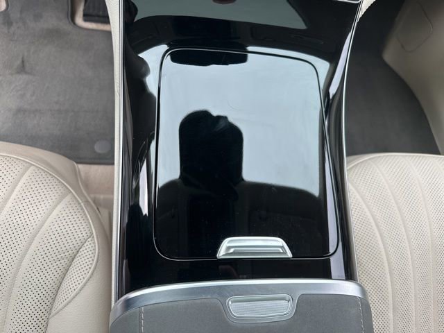 Used 2022 Mercedes-Benz EQS 450+ Sedan image 16