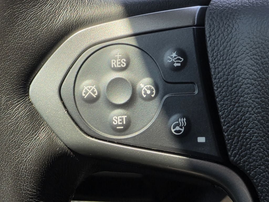 Used 2019 Chevrolet Suburban Premier AWD/4WD image 19
