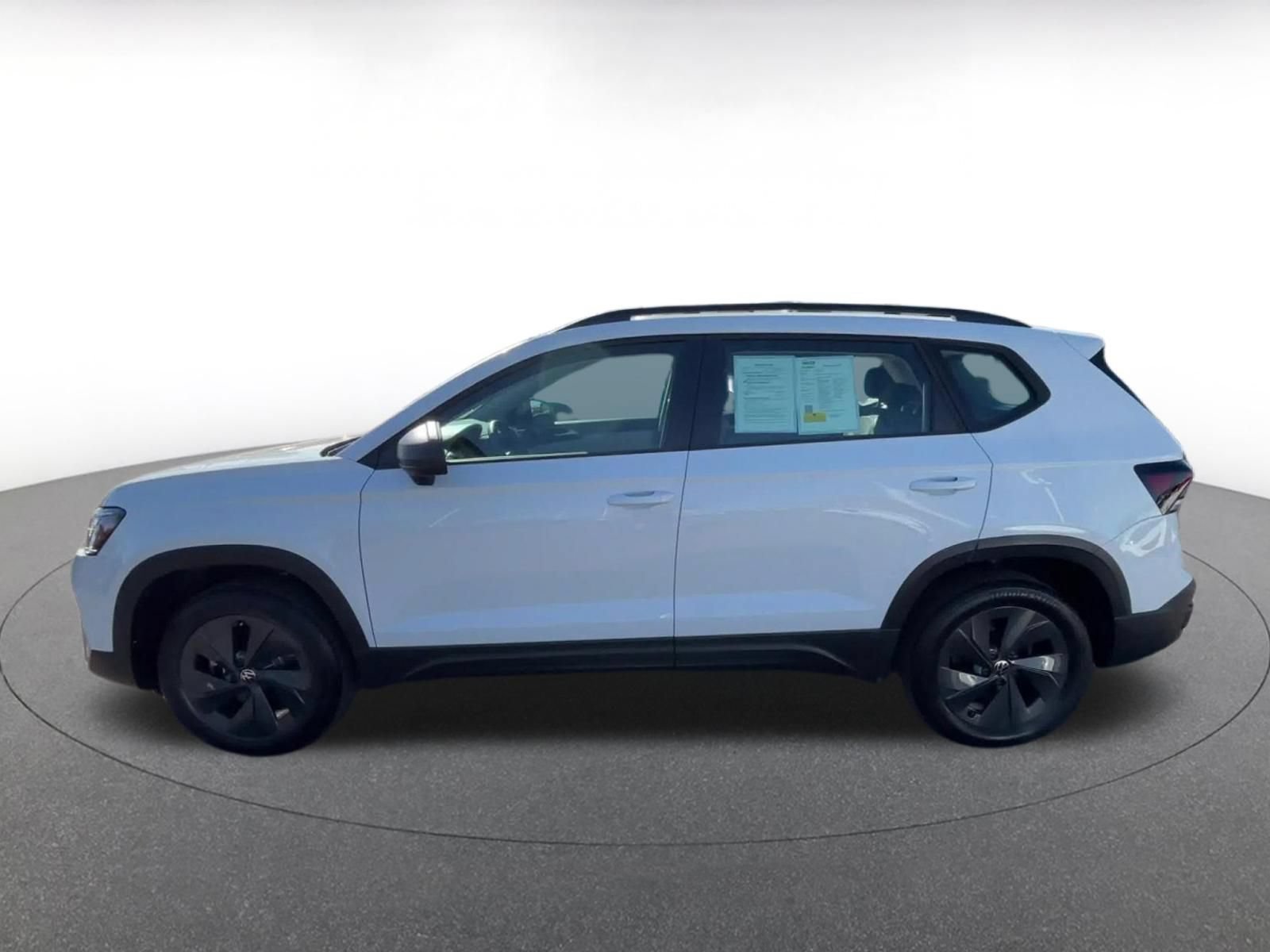 Used 2026 Volkswagen Taos S FWD image 9