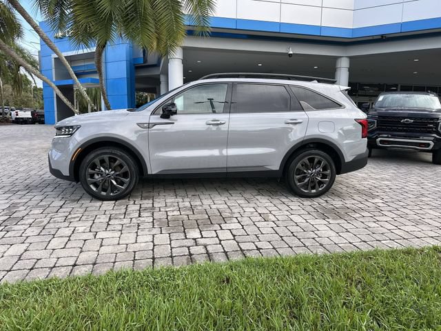 Used 2023 Kia Sorento SX Prestige AWD/4WD image 32