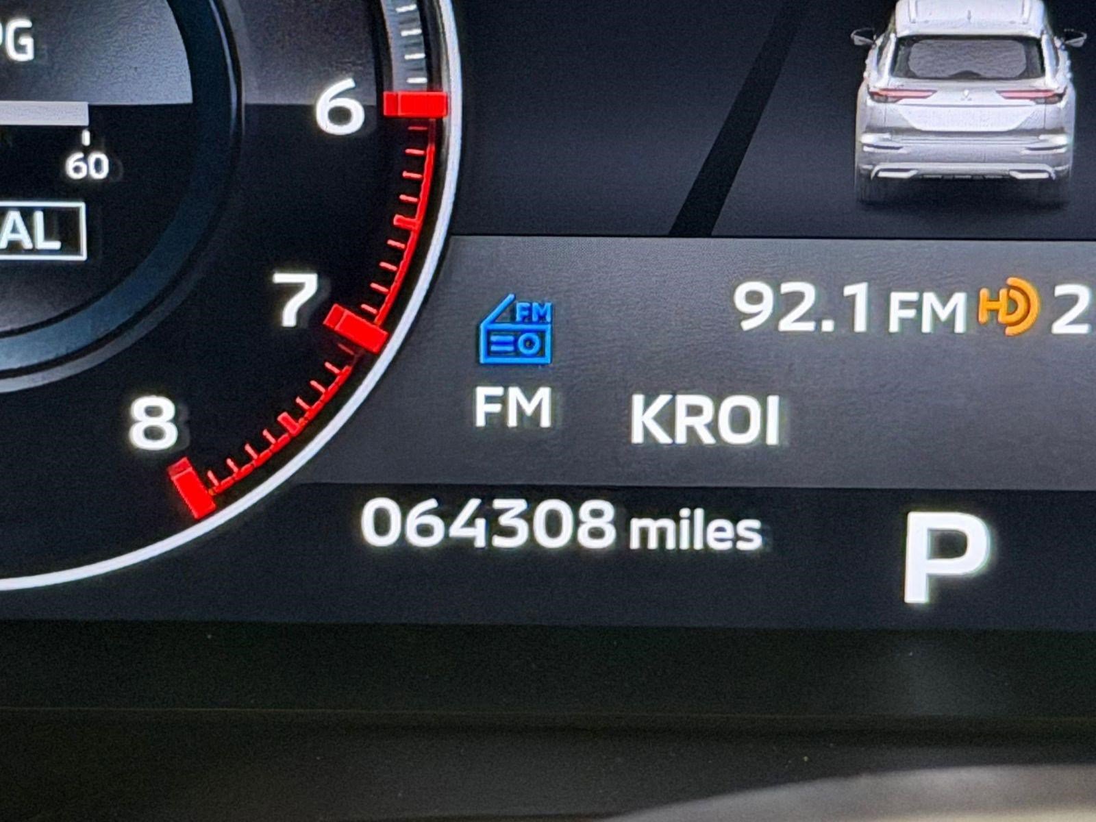 Used 2022 Mitsubishi Outlander SEL image 21