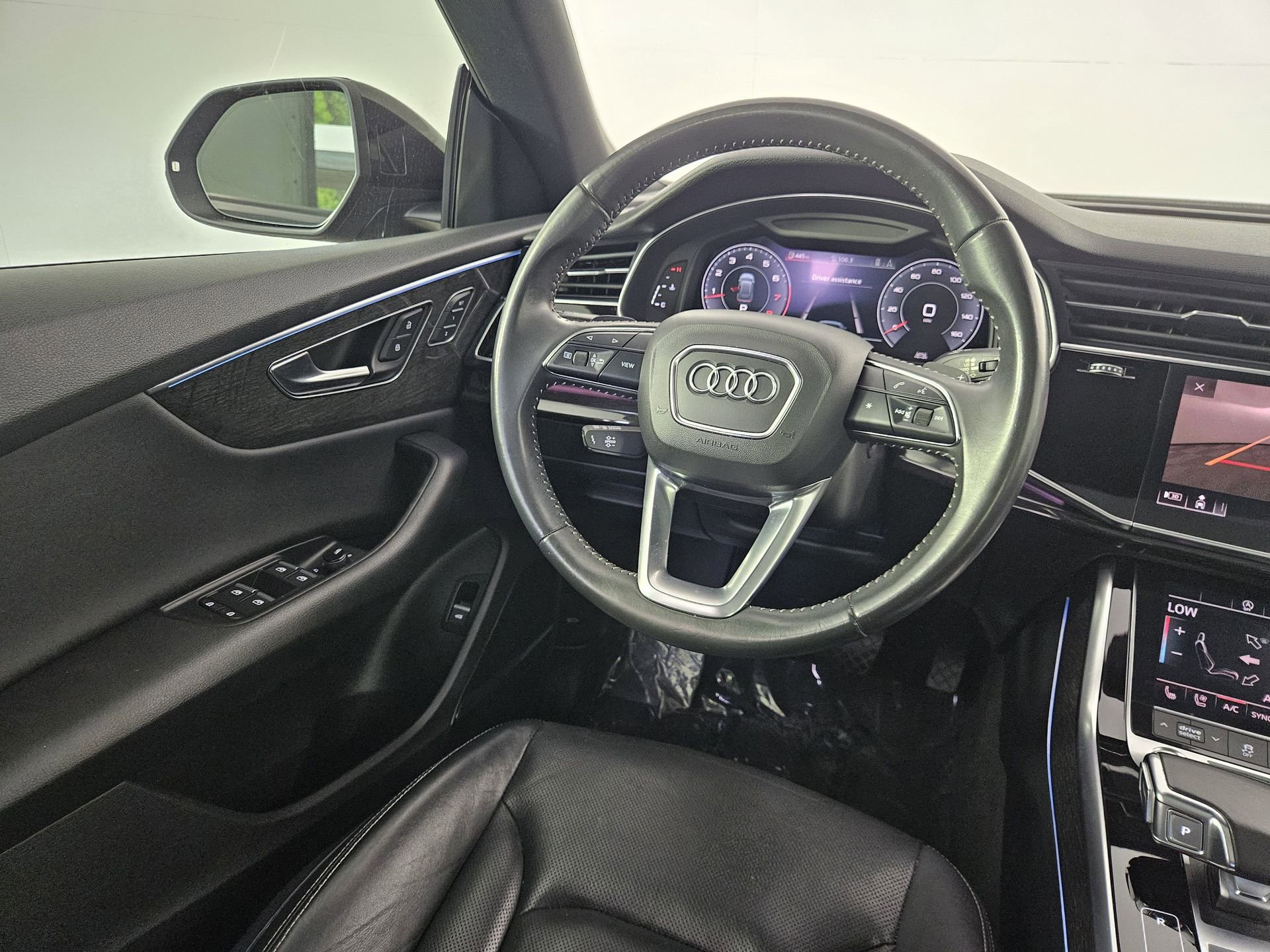 Used 2020 Audi Q8 Premium Plus w/ Premium Plus Package AWD/4WD image 36