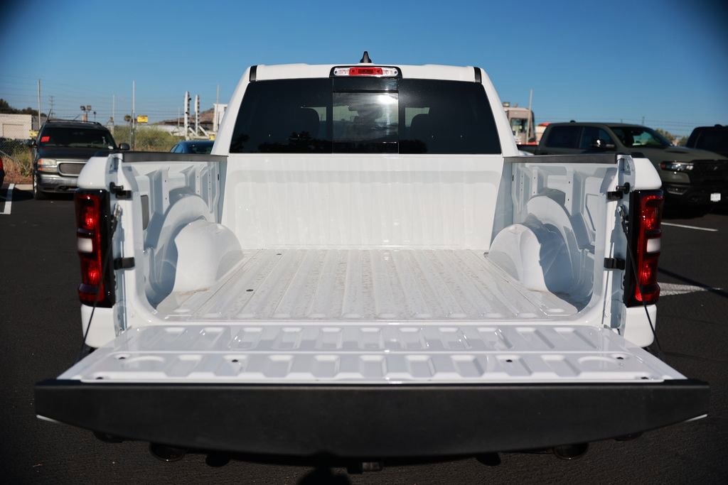 New 2026 RAM 1500 Classic Warlock AWD/4WD image 33