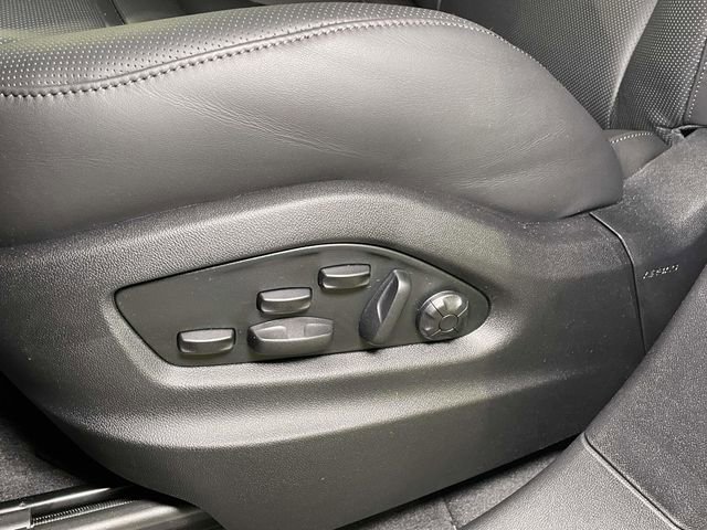 New 2026 Porsche Cayenne S image 17