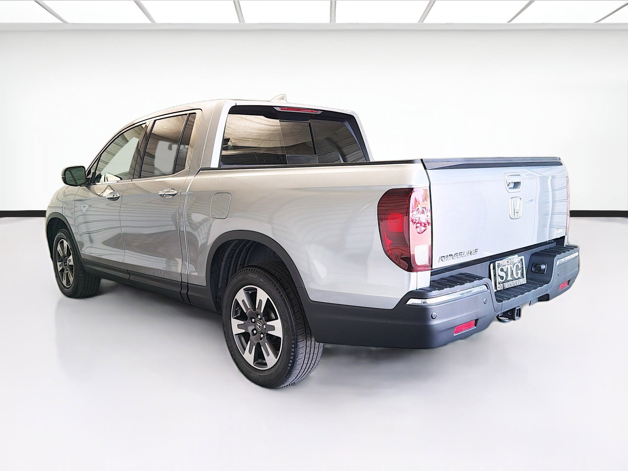 Used 2017 Honda Ridgeline RTL-E image 6