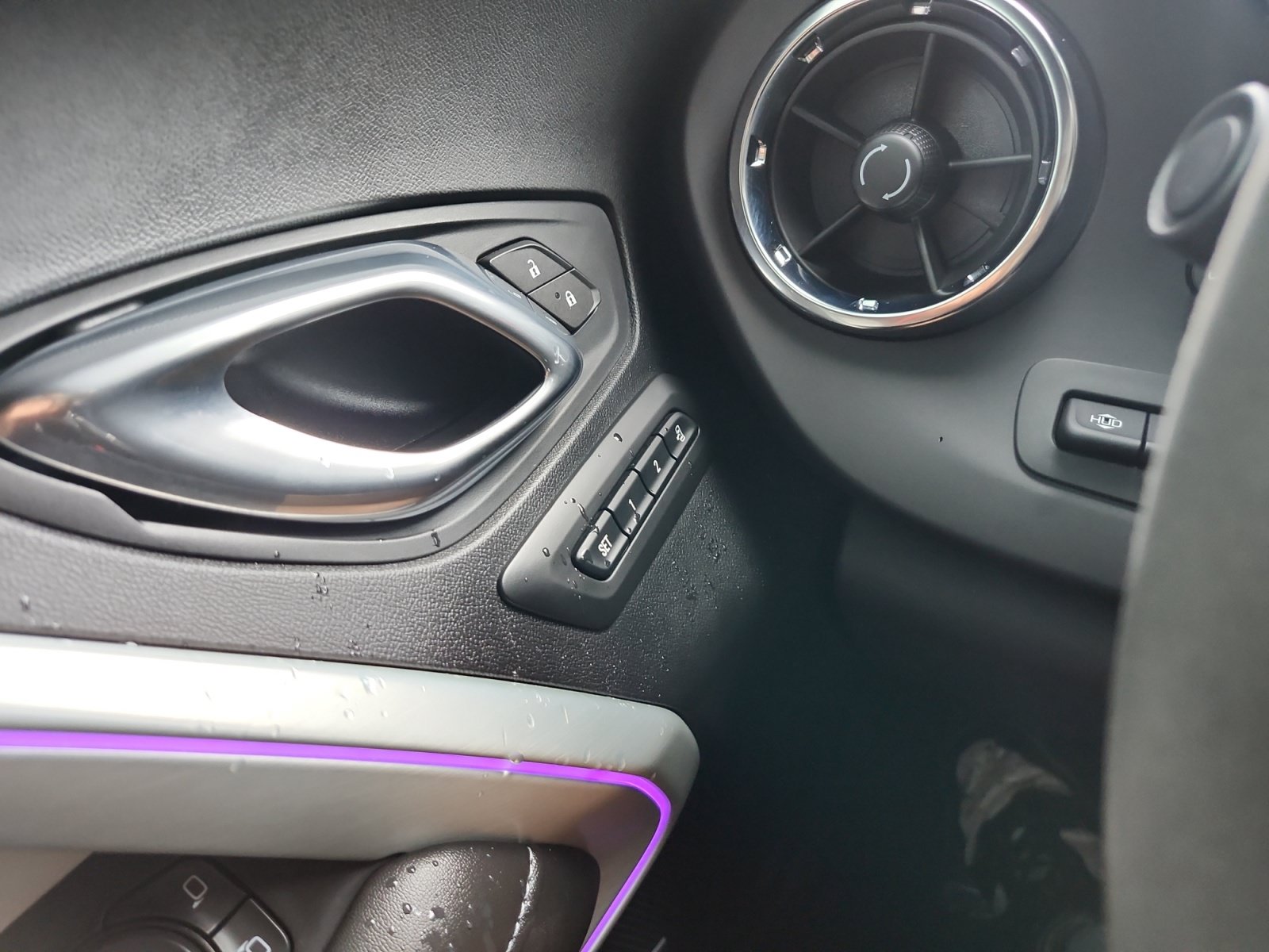 Used 2022 Chevrolet Camaro SS RWD image 25