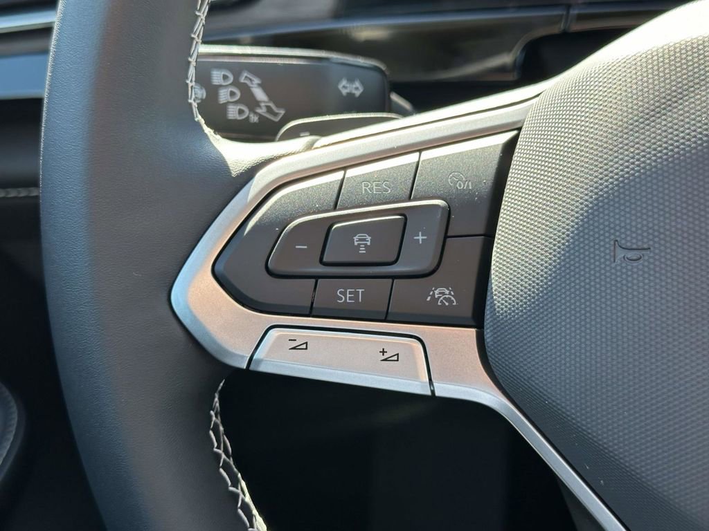 New 2026 Volkswagen Atlas SEL image 16