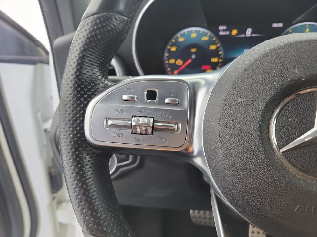 Used 2022 Mercedes-Benz GLC 300 w/ AMG Line image 22