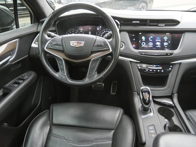 Used 2019 Cadillac XT5 Platinum AWD/4WD image 18