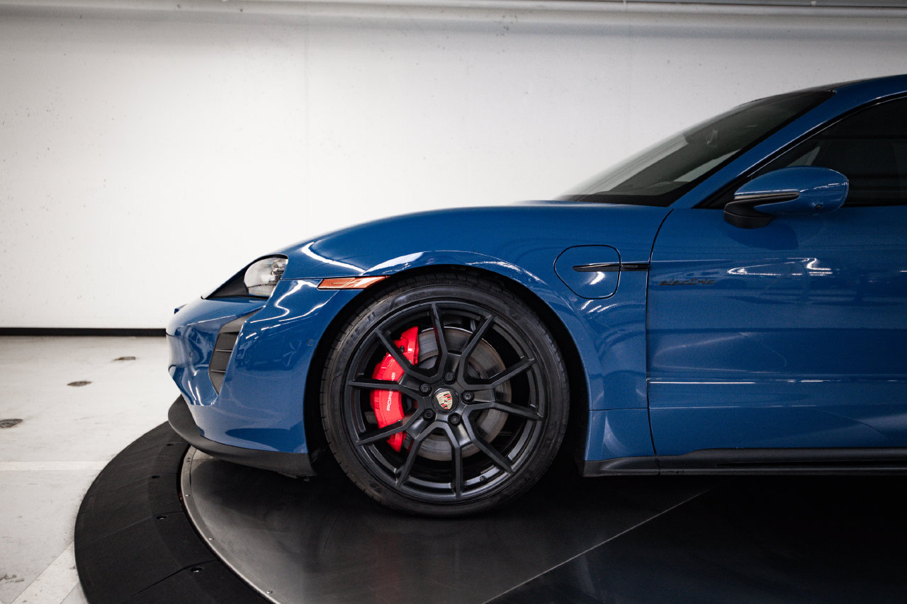 Certified 2023 Porsche Taycan GTS AWD/4WD image 11