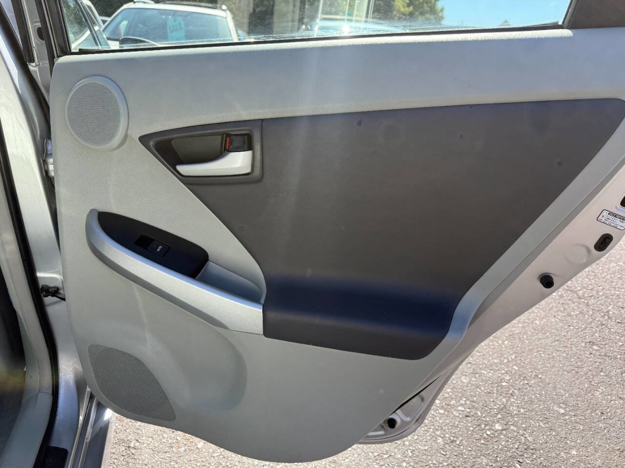 Used 2011 Toyota Prius Four w/ Navigation Pkg image 25