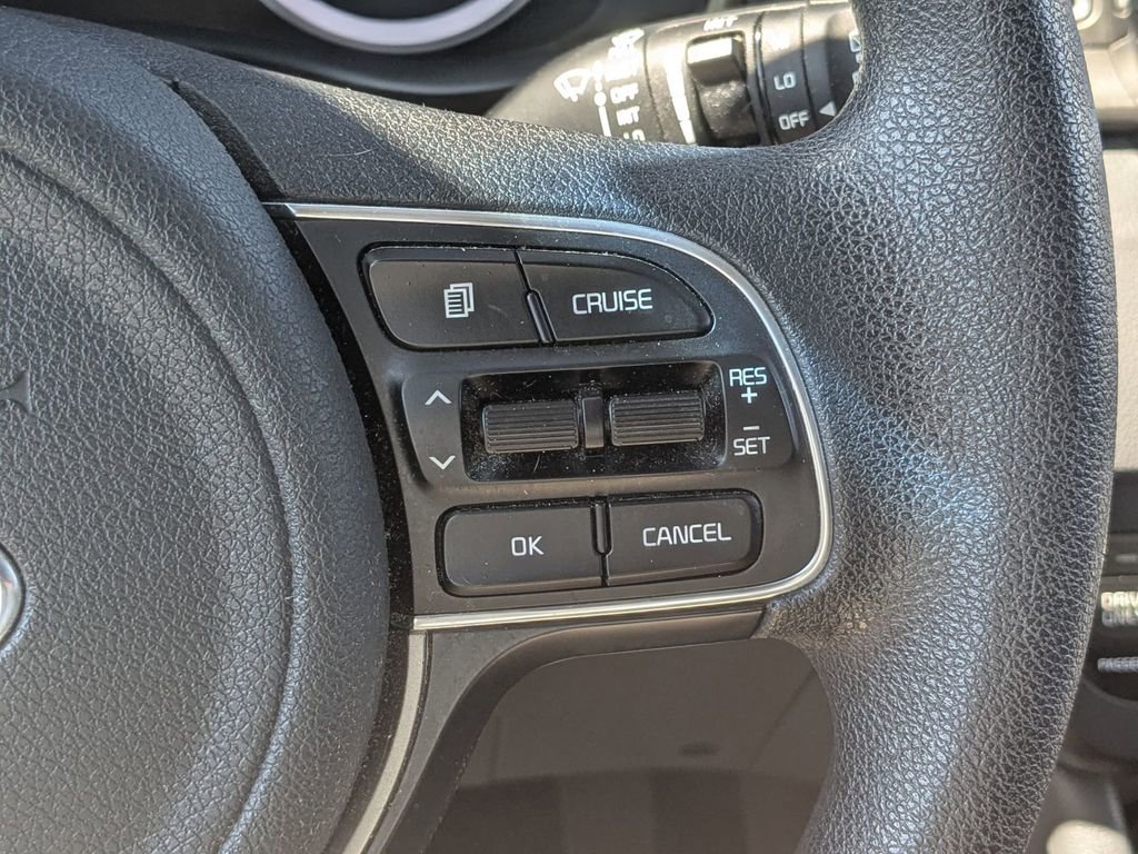 Used 2019 Kia Niro LX FWD image 17