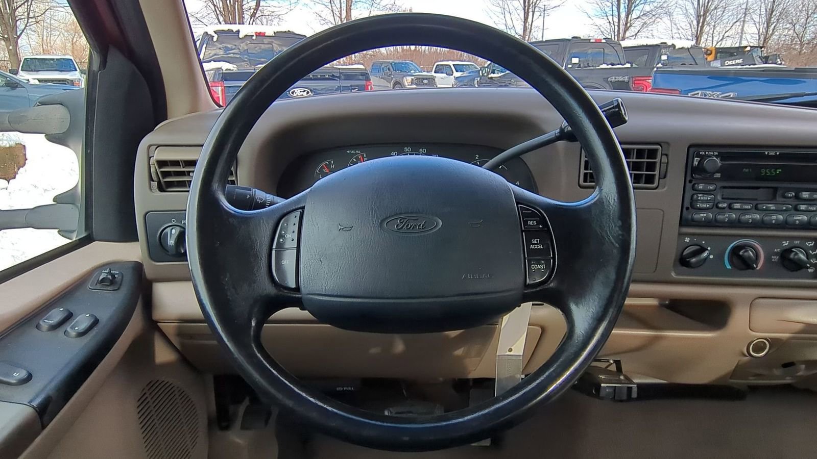 Used 2001 Ford F250 Lariat image 25