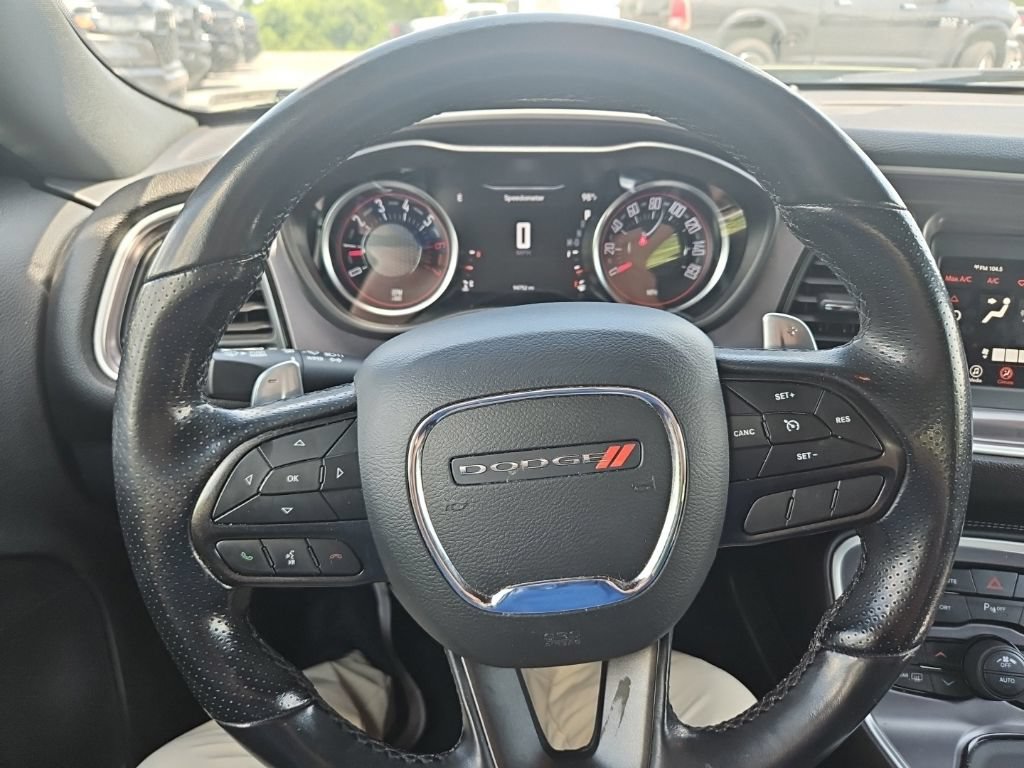 Used 2020 Dodge Challenger R/T RWD image 17