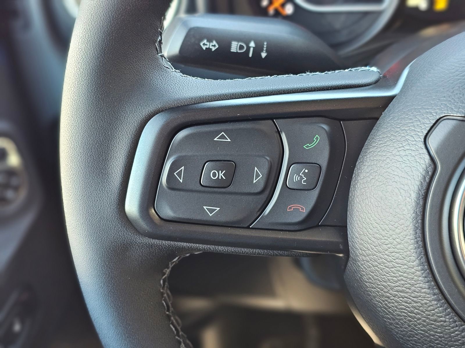 New 2026 Jeep Gladiator Sahara image 18