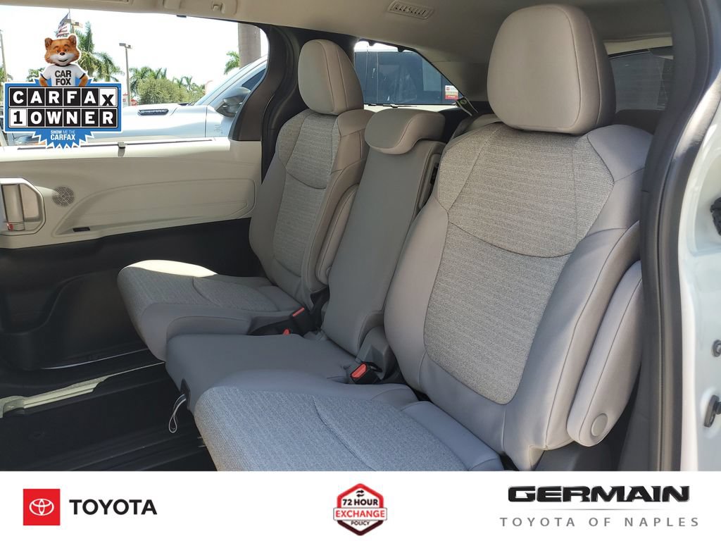 Certified 2026 Toyota Sienna LE FWD image 20