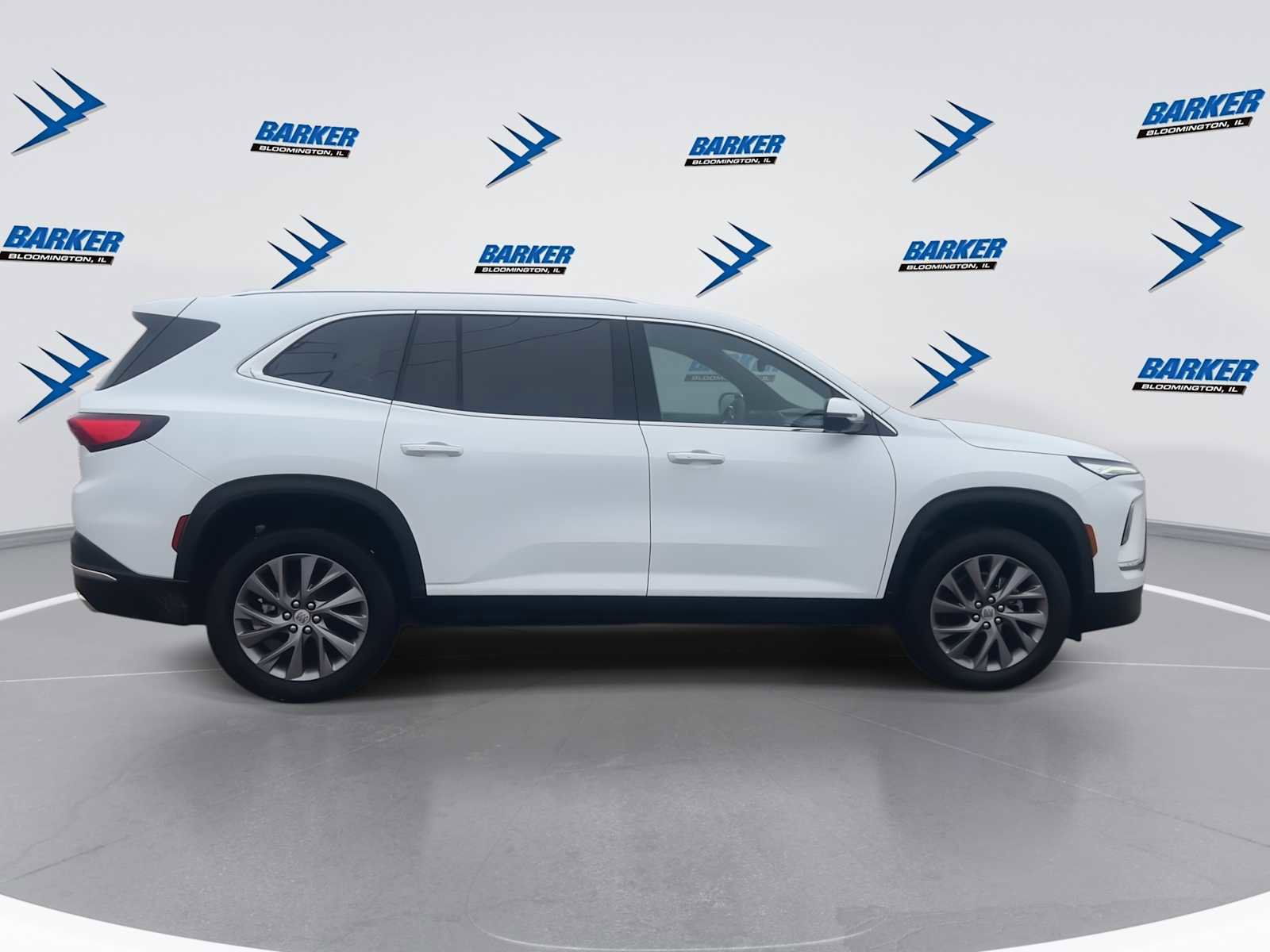 New 2026 Buick Enclave Preferred w/ Power Package image 9