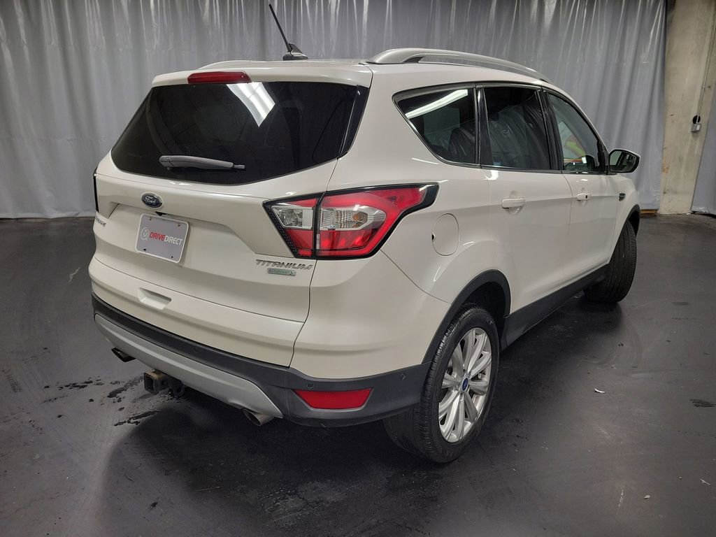 Used 2018 Ford Escape Titanium image 9