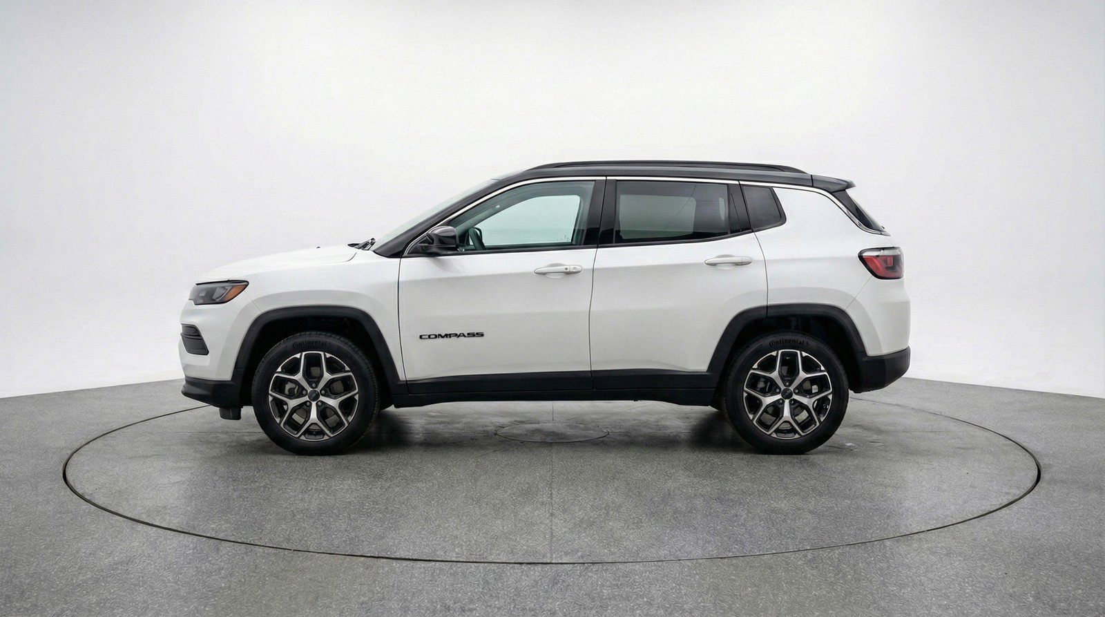 Used 2025 Jeep Compass Limited image 5