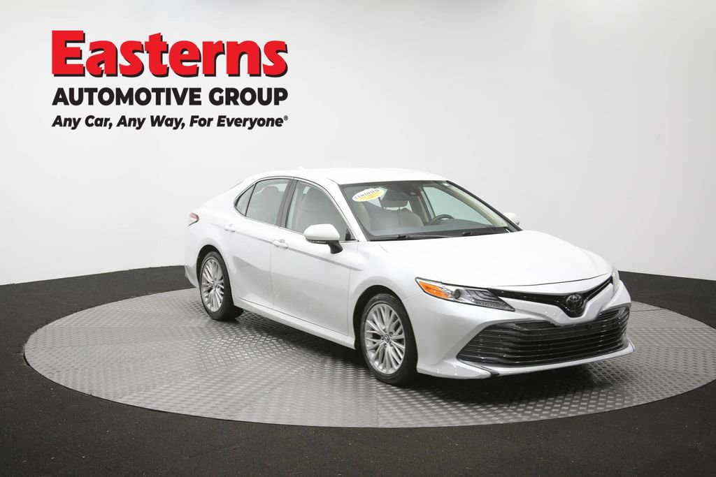 Used 2019 Toyota Camry XLE w/ Carpet Mat Package FWD image 51